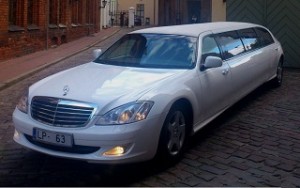 White Mercedes S-class Stretch limousine in Riga