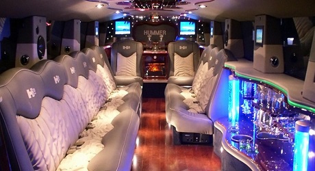 Hummer Madrid inside - White