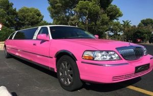 Lincoln Town Car, Valencia (Pink) - Limousines Transfer 247