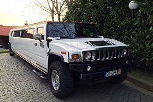 Hummer Limousine, Porto