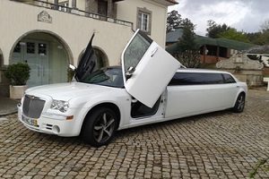 Main - Chrysler Limousine, Lisbon - Limousines Transfer 247