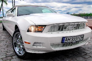 Ford Mustang Limousine, Kiev