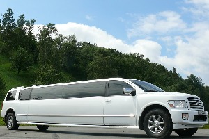 Nissan Infiniti Limousine, Kiev