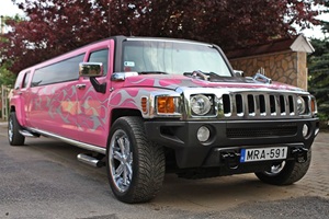 Hummer H3, (pink) Budapest
