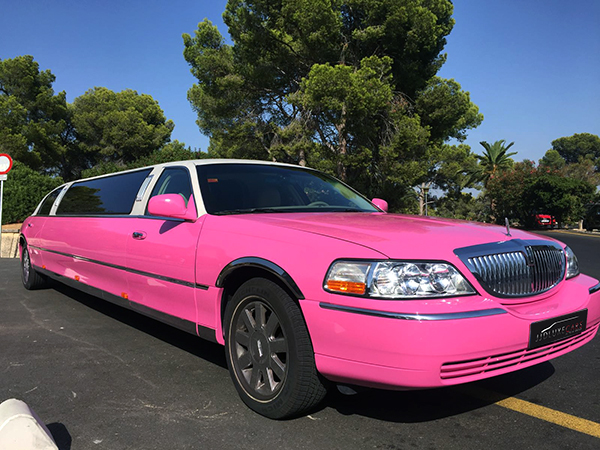 Lincoln-Town-Pink-1 Valencia