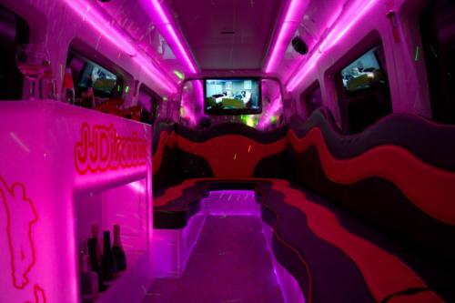 Black-MiniParty-Bus-5