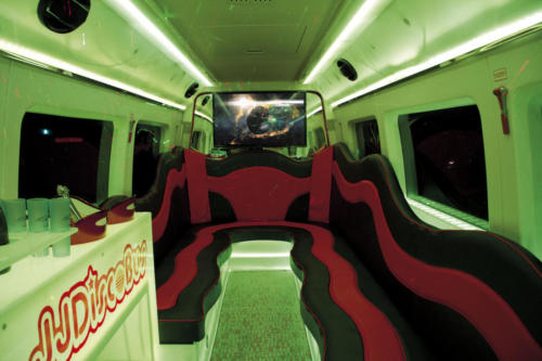 Black-MiniParty-Bus-7