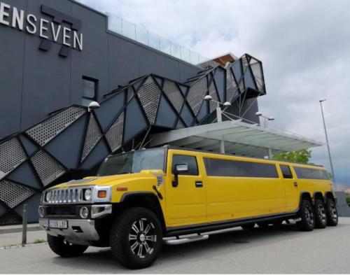 Hummer-MAX-Limousine-Barcelona-1 (1)