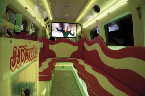 MiniPartyBUS-Pink-4